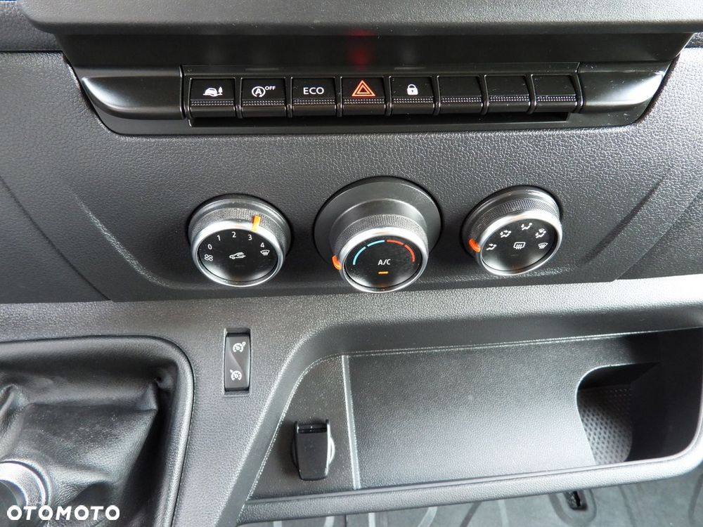 Renault MASTER  PLANDEKA 12 PALET WEBASTO TEMPOMAT LEDY PNEUMATYKA KLIMATYZACJA  165KM - 35