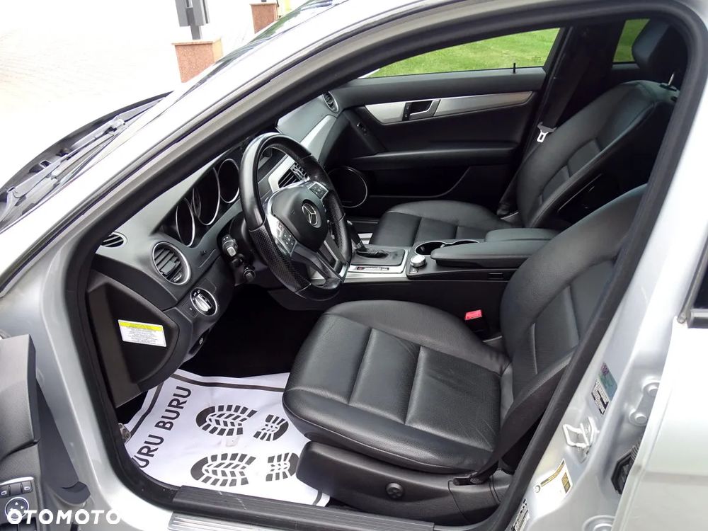 Mercedes-Benz Klasa C 250 (BlueEFFICIENCY) 7G-TRONIC - 10