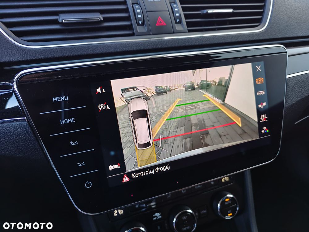 Skoda Superb 2.0 TSI 4x4 DSG L&K - 10