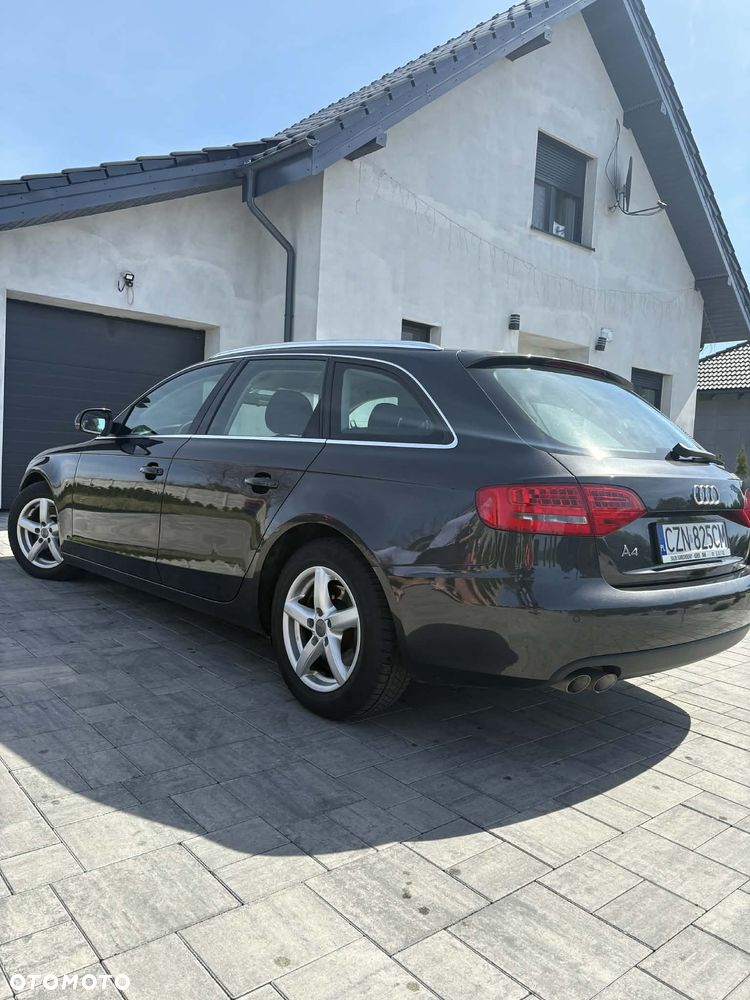 Audi A4 Avant - 5