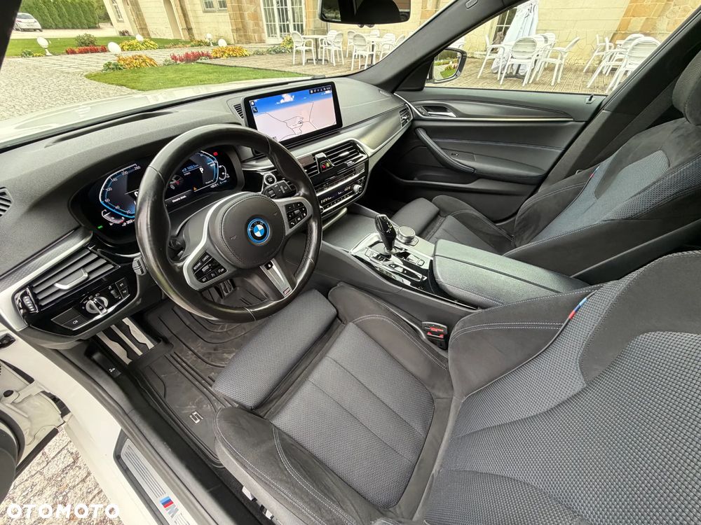 BMW Seria 5 530e - 21