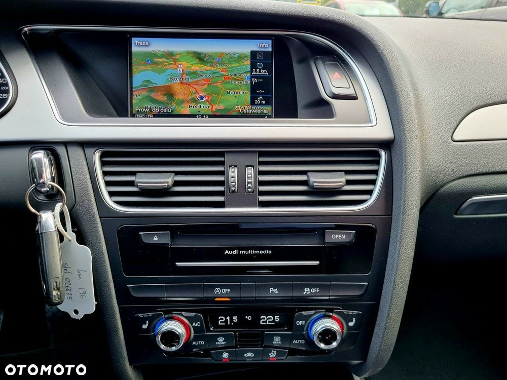 Audi A4 Limousine 1.8 TFSI S line Sportpaket - 19