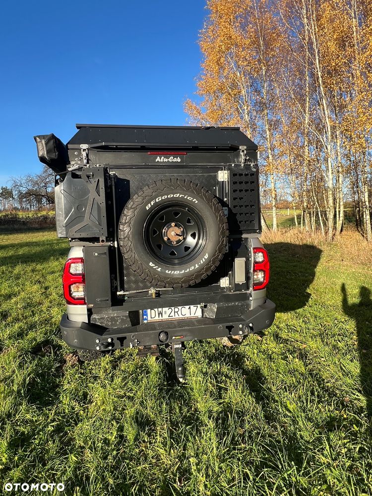 Toyota Hilux 2.8 D-4D Double Cab SR5+ 4x4 - 5