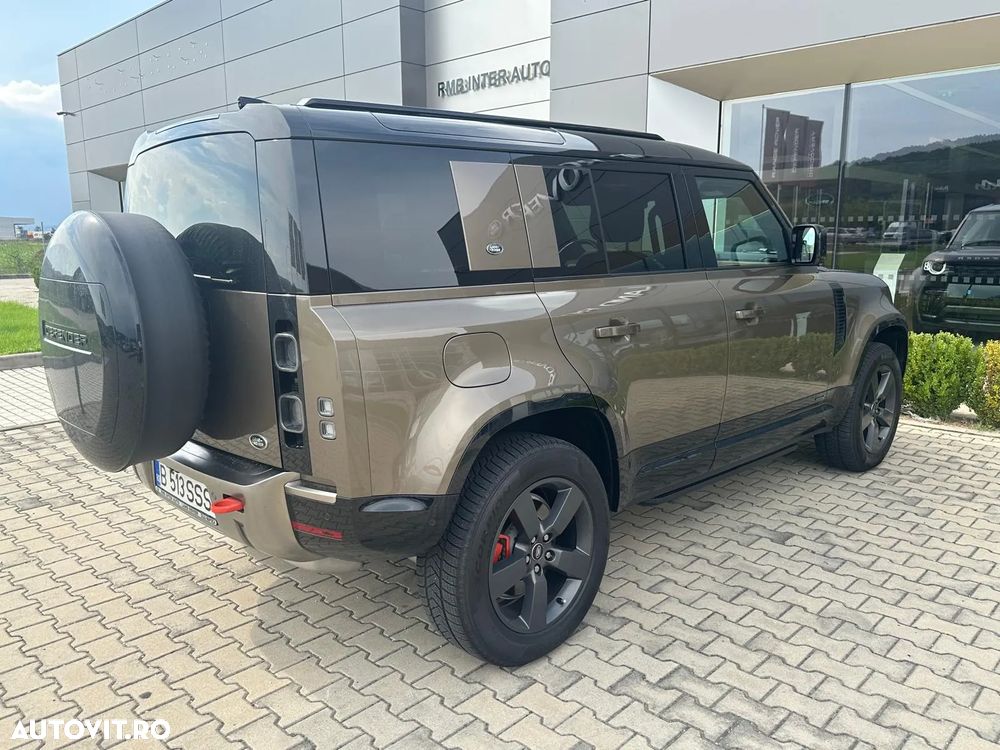 Land Rover Defender 110 3.0 D300 MHEV X - 8