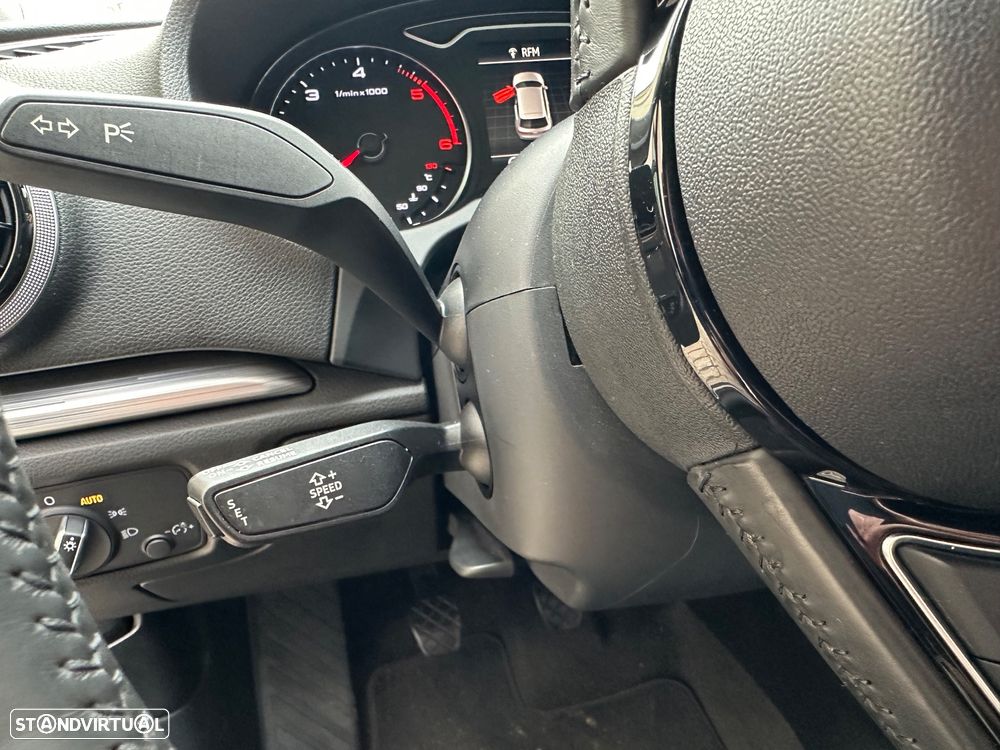 Audi A3 1.6 TDI Sport - 15