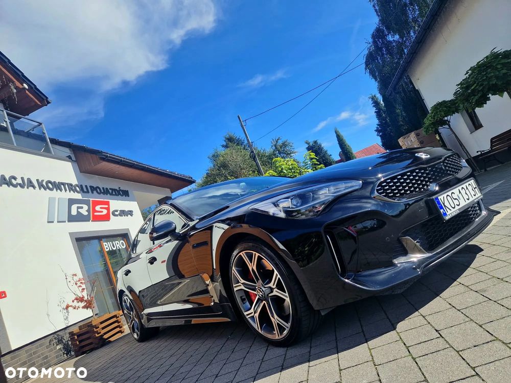 Kia Stinger 3.3 T-GDI V6 GT AWD - 19