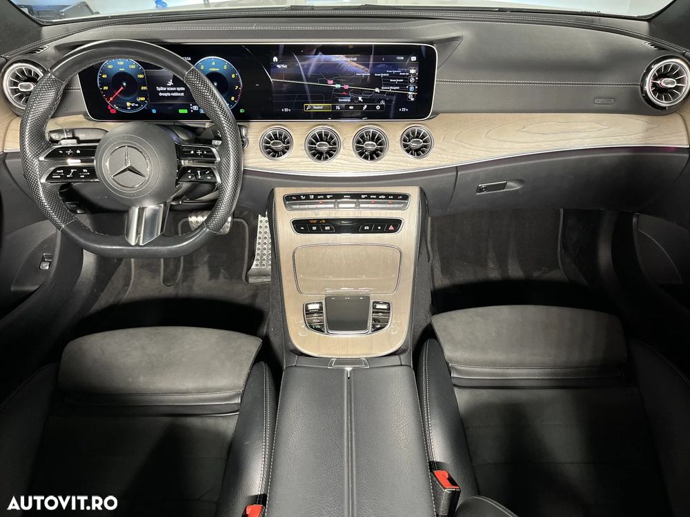 Mercedes-Benz E 300 9G-TRONIC AMG Line - 13