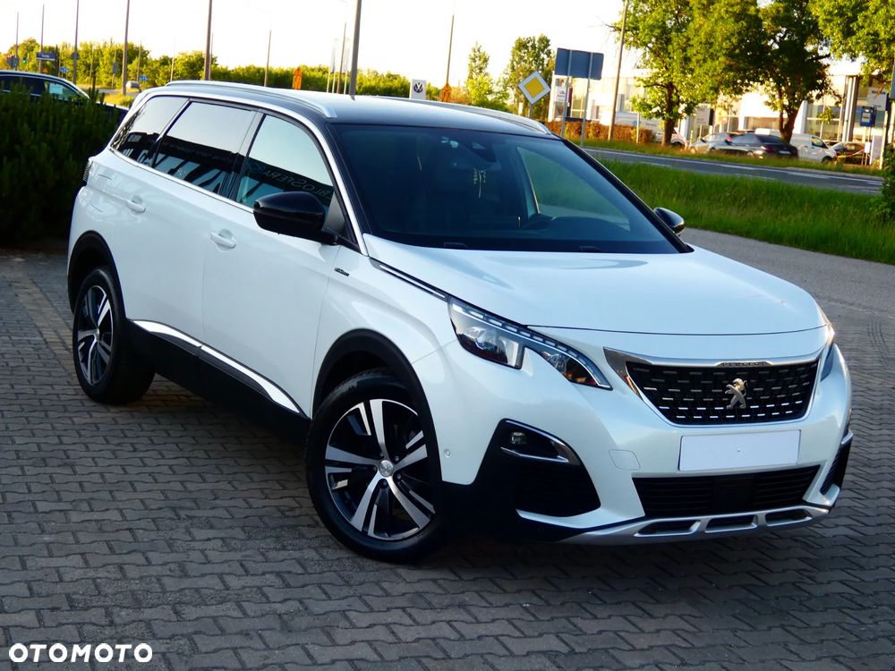 Peugeot 5008 - 3