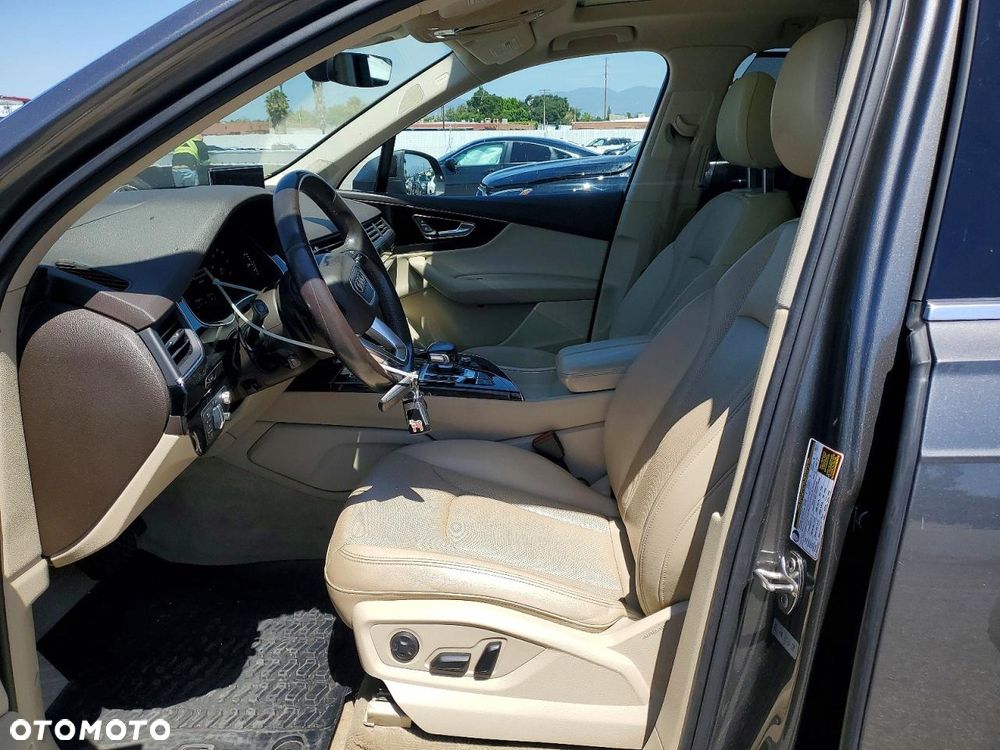 Audi Q7 3.0 TFSI Quattro Tiptronic - 8