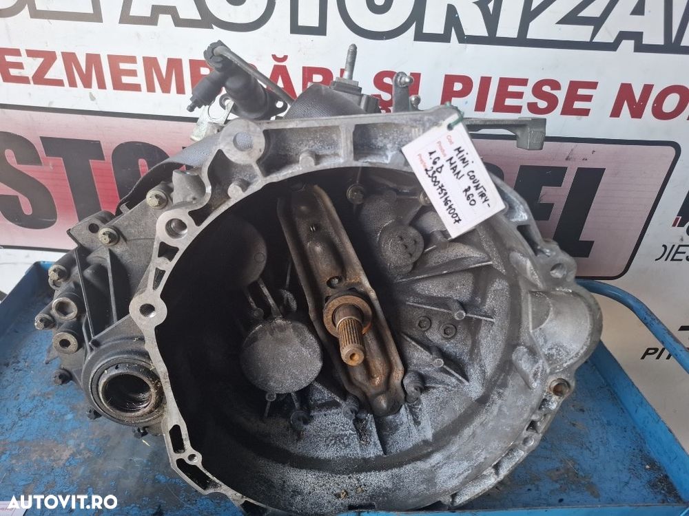 CUTIE DE VITEZE MANUALA MINI COOPER COUNTRYMAN 23007594640 7594640 R60 R61 N47 1.6 d - 1