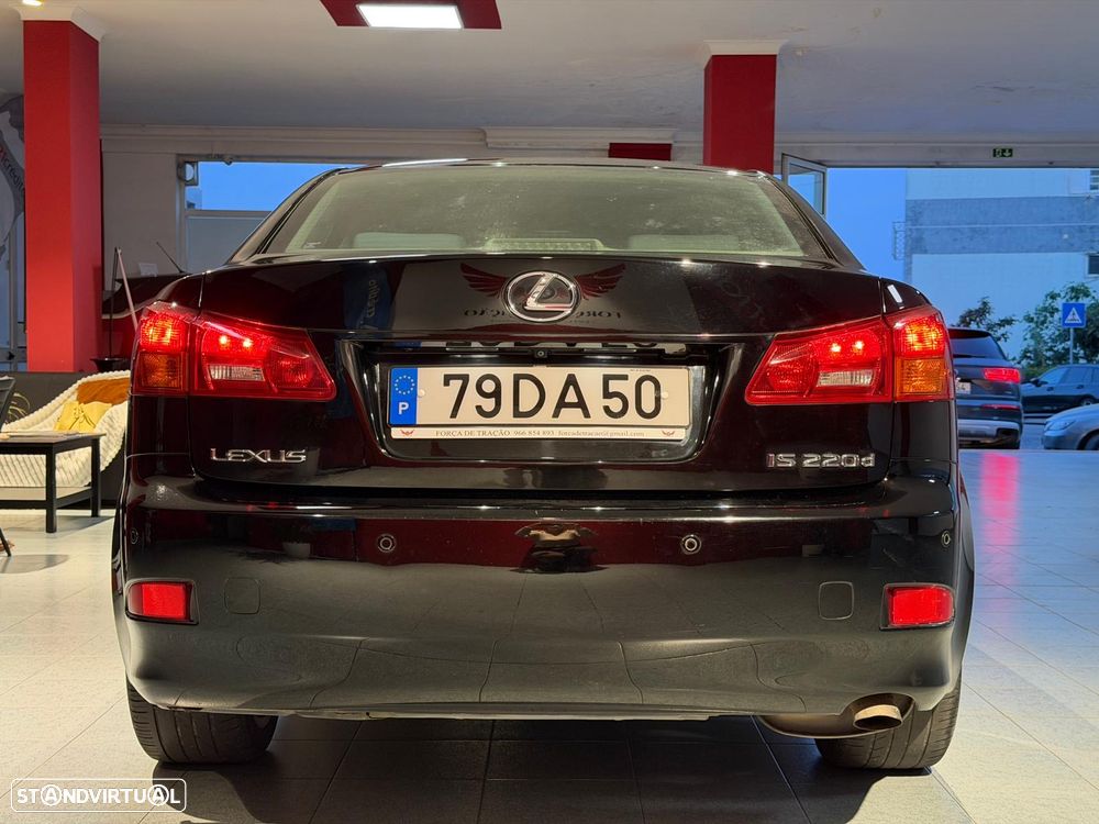 Lexus IS 220 d Luxury Line - 14