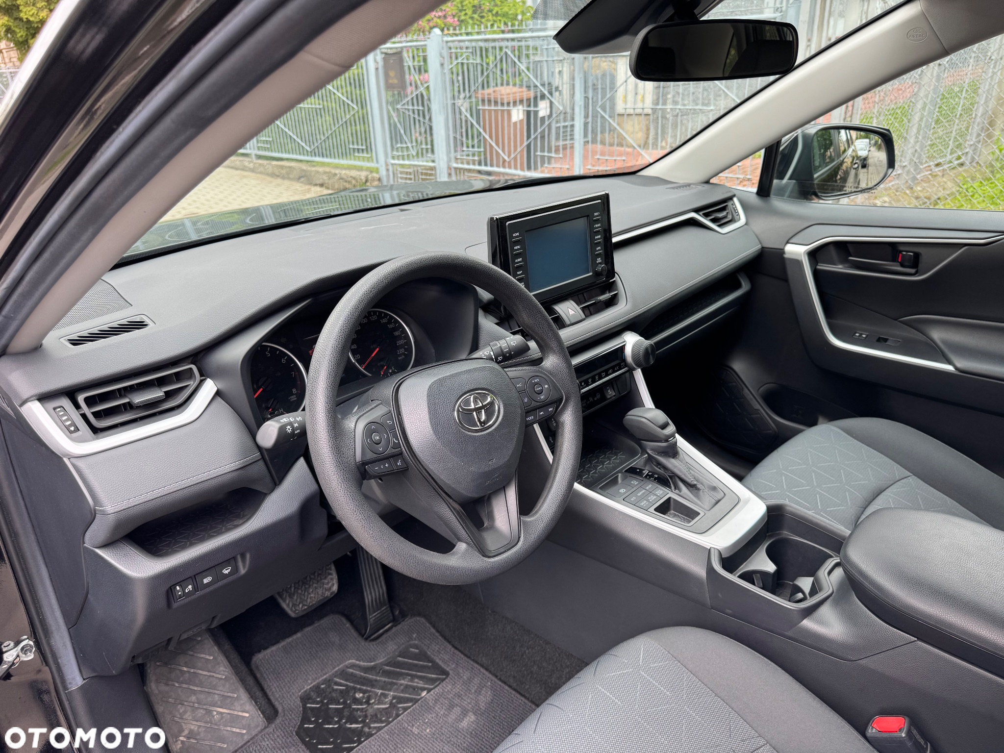Toyota RAV4 - 19