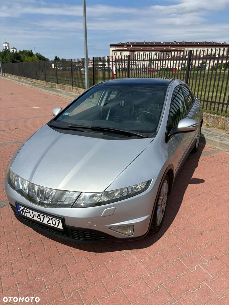 Honda Civic 1.8 Executive - 1