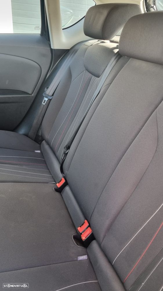 SEAT Leon 1.6 TDI DPF Ecomotive Style Copa - 9