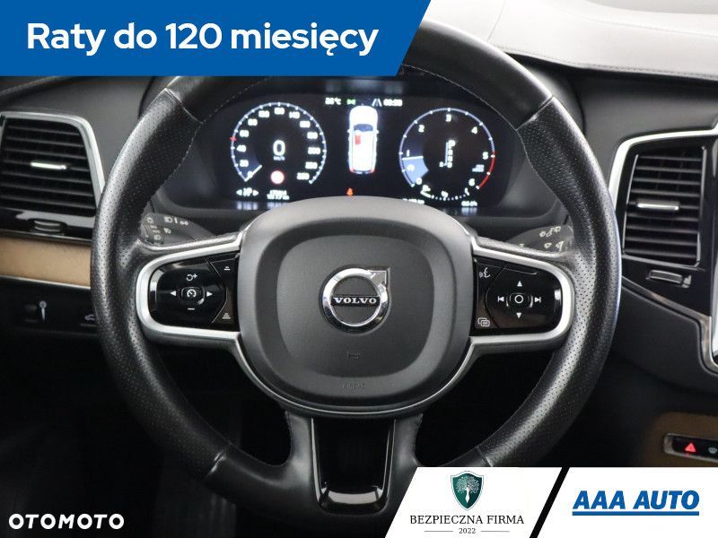 Volvo XC 90 - 16