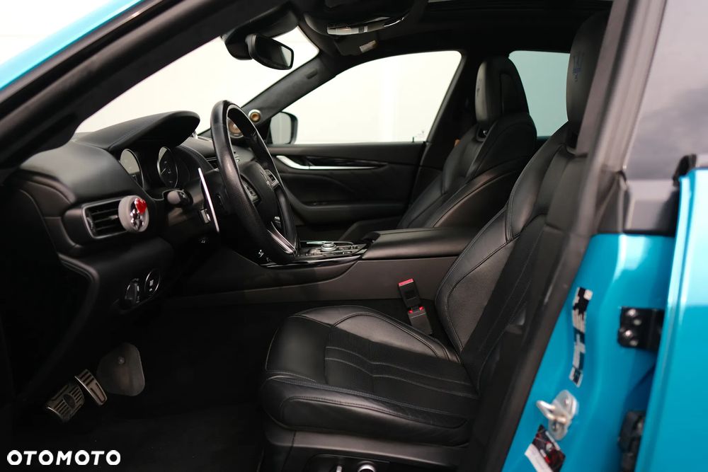 Maserati Levante - 24