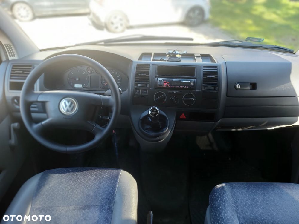 Volkswagen Transporter T5 - 7