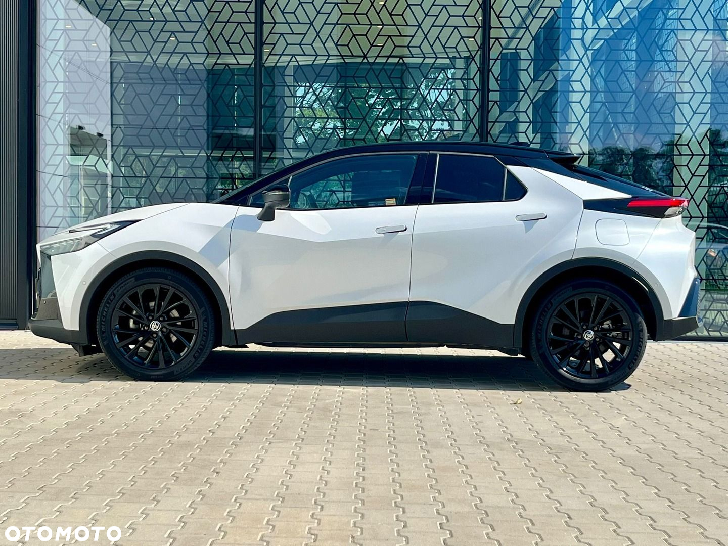 Toyota C-HR - 3