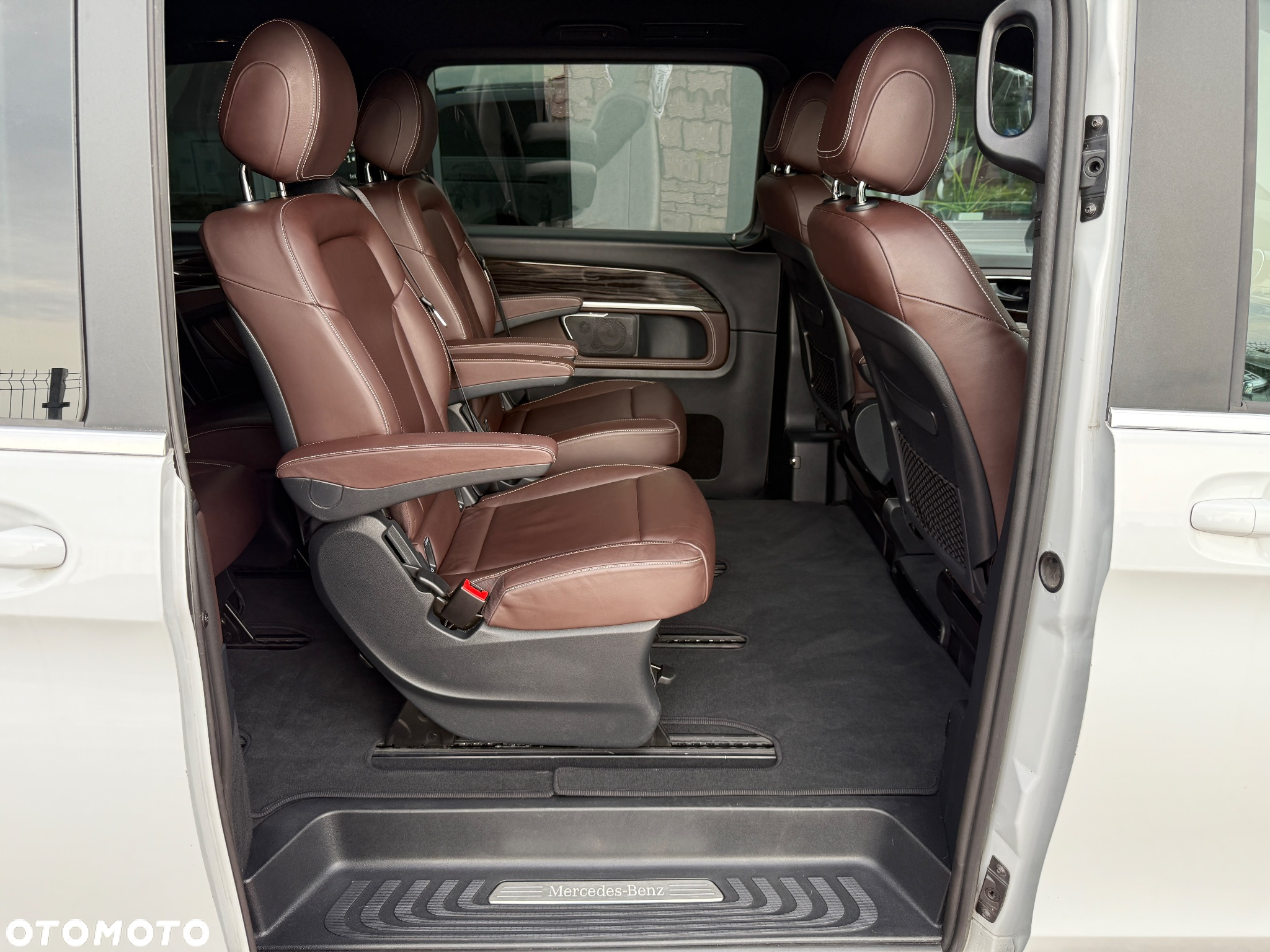 Mercedes-Benz Klasa V 250 (BlueTEC) d Avantgarde 7G-Tronic - 24