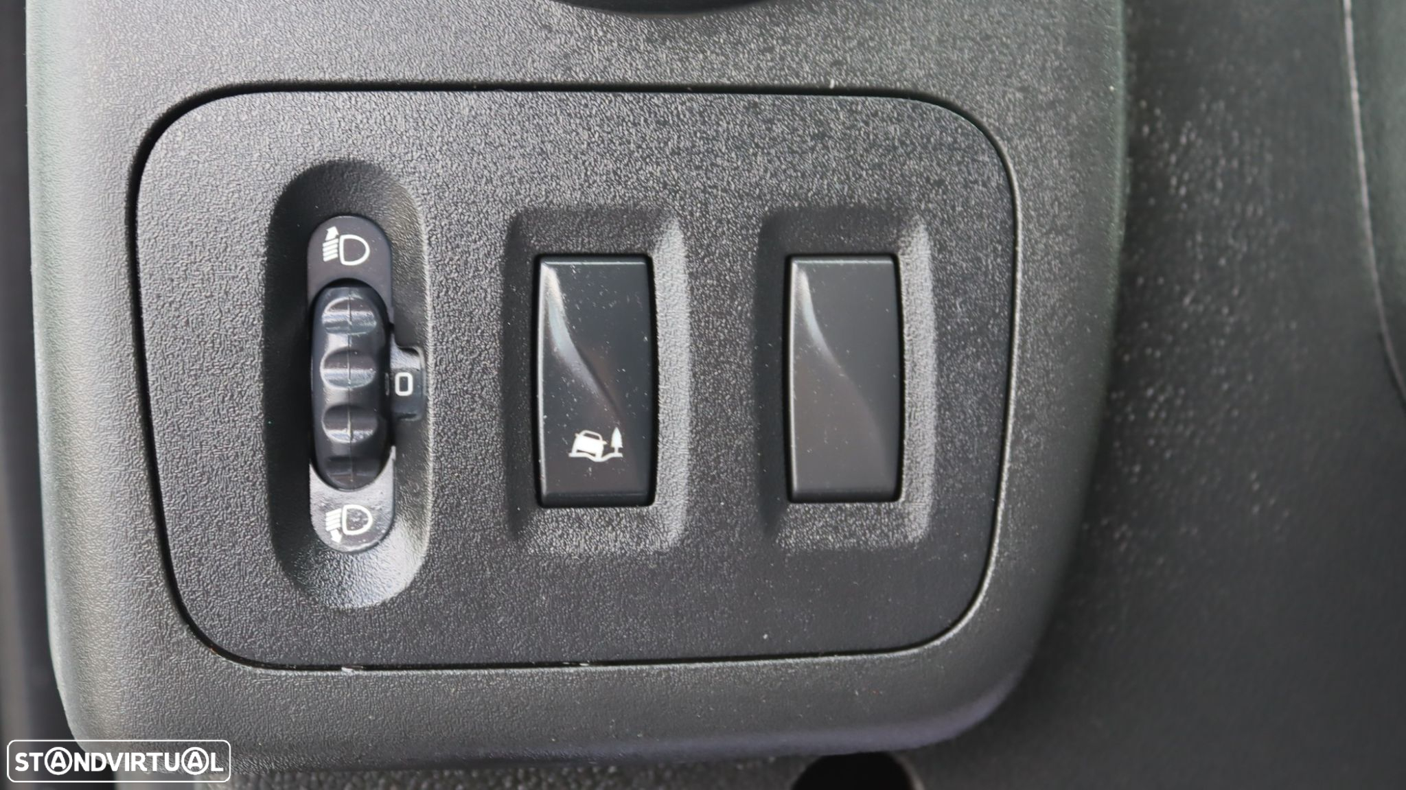 Renault Master Cab Dupla C/Caixa Basculante - 42