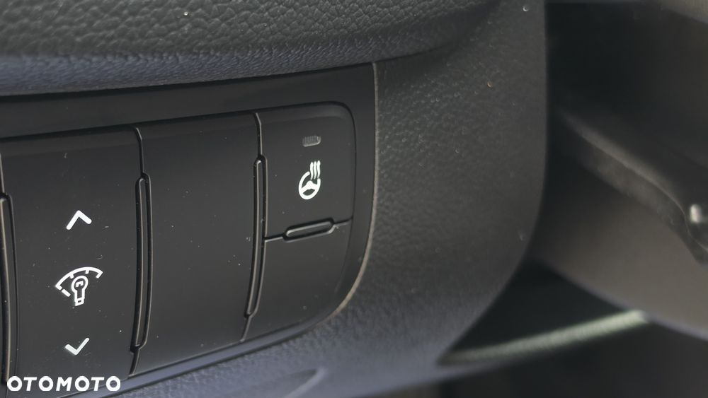 Kia Ceed 1.6 GDI Edition 7 - 31