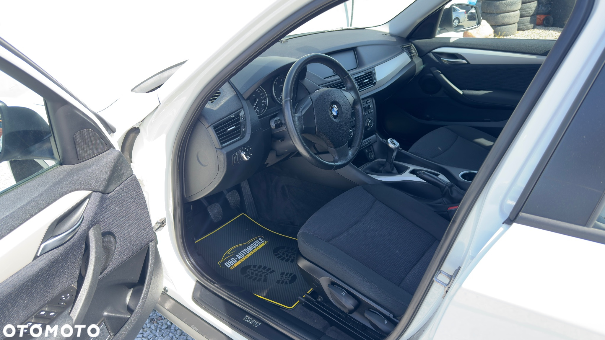 BMW X1 xDrive18d - 28