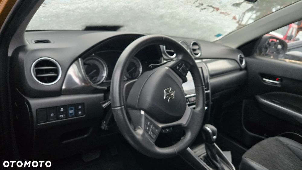 Suzuki Vitara ver-1-5-strong-hybrid-elegance-2wd-ags - 10