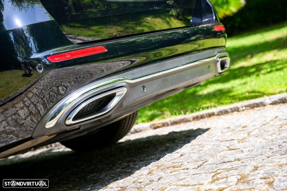 Mercedes-Benz E 220 d Avantgarde - 23