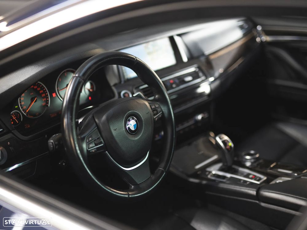 BMW 535 d Line Luxury Auto - 13