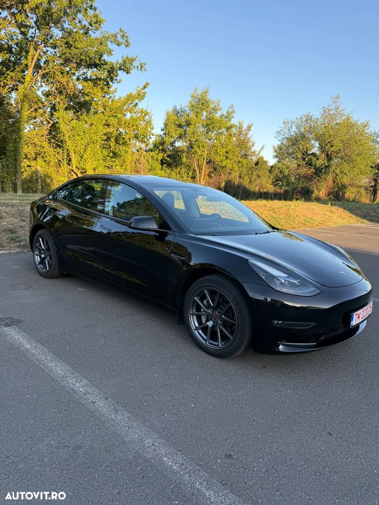 Tesla Model 3 Long Range AWD Premium - 5