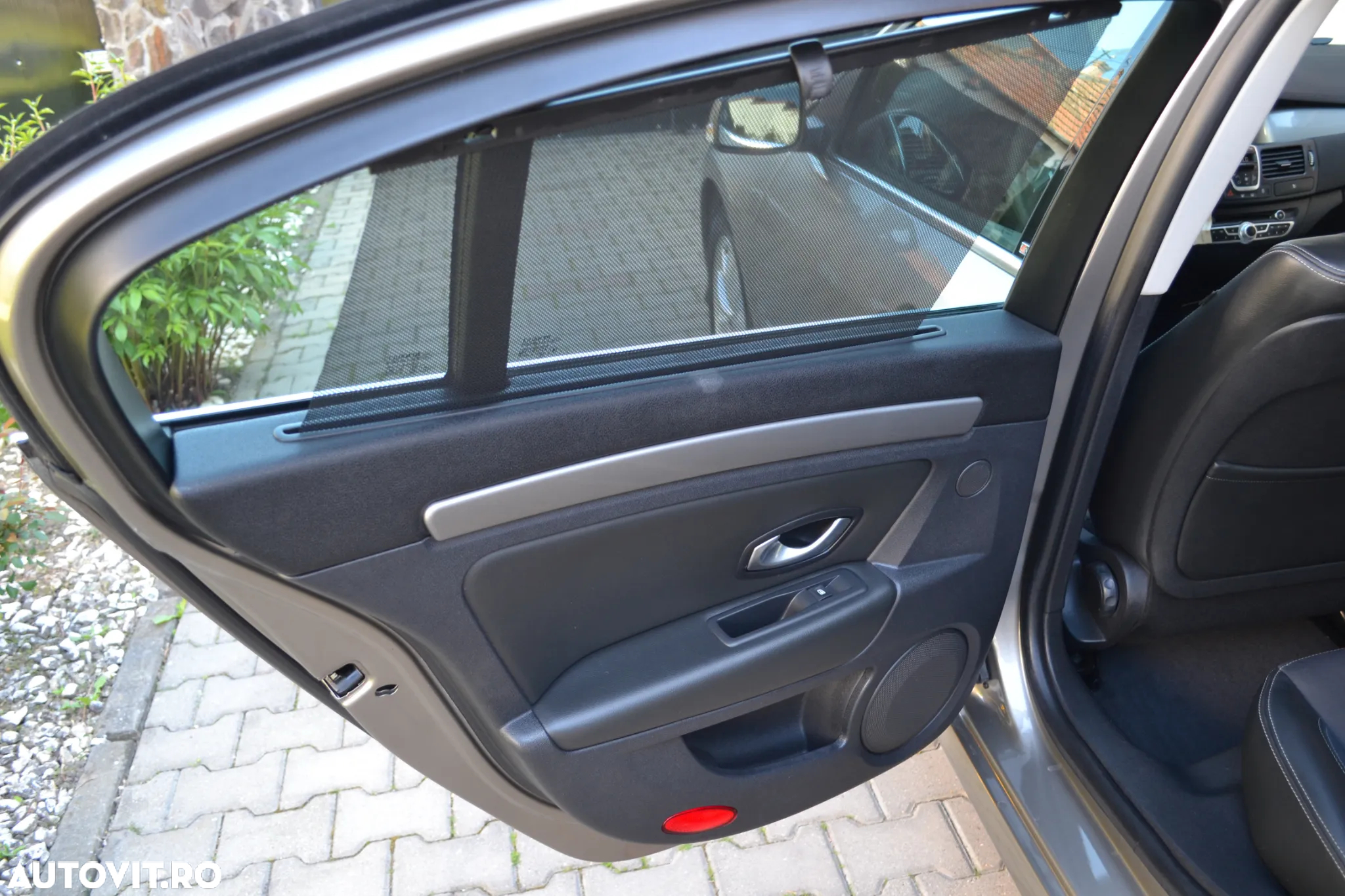 Renault Laguna - 14