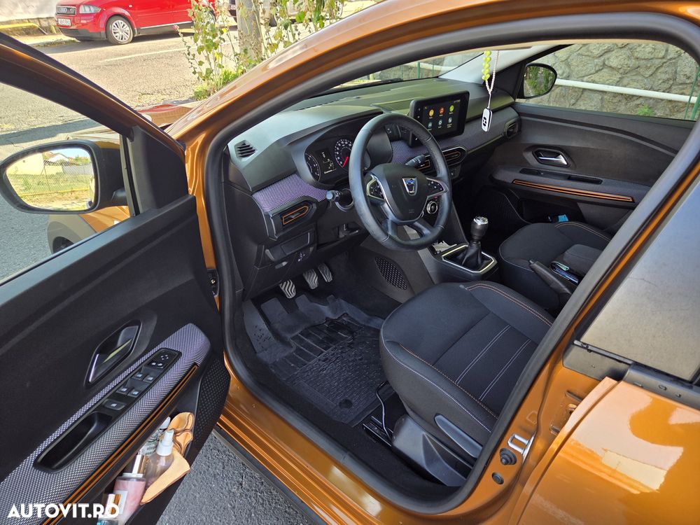 Dacia Sandero TCe 90 MT5 Comfort - 1