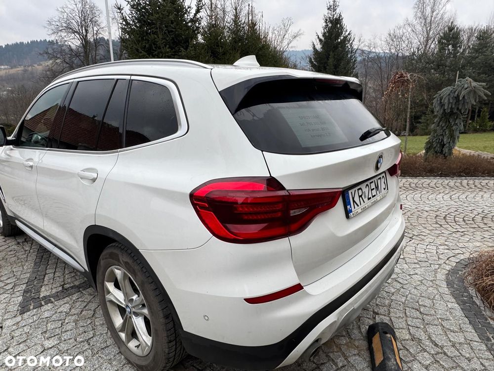 BMW X3 xDrive20i xLine - 9
