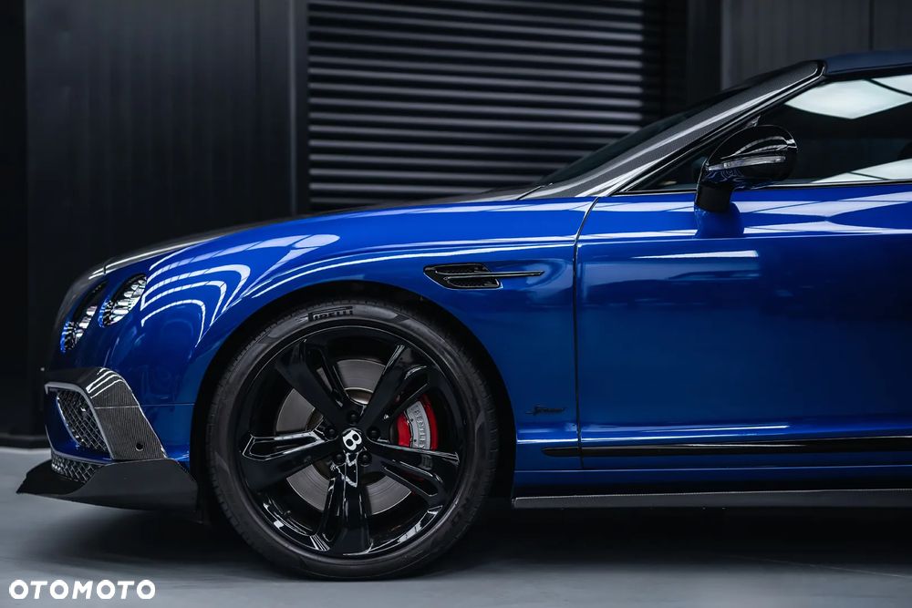Bentley Continental GT - 13
