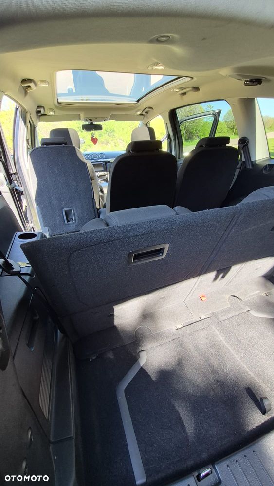 Ford S-Max 2.0 TDCi DPF Titanium - 12