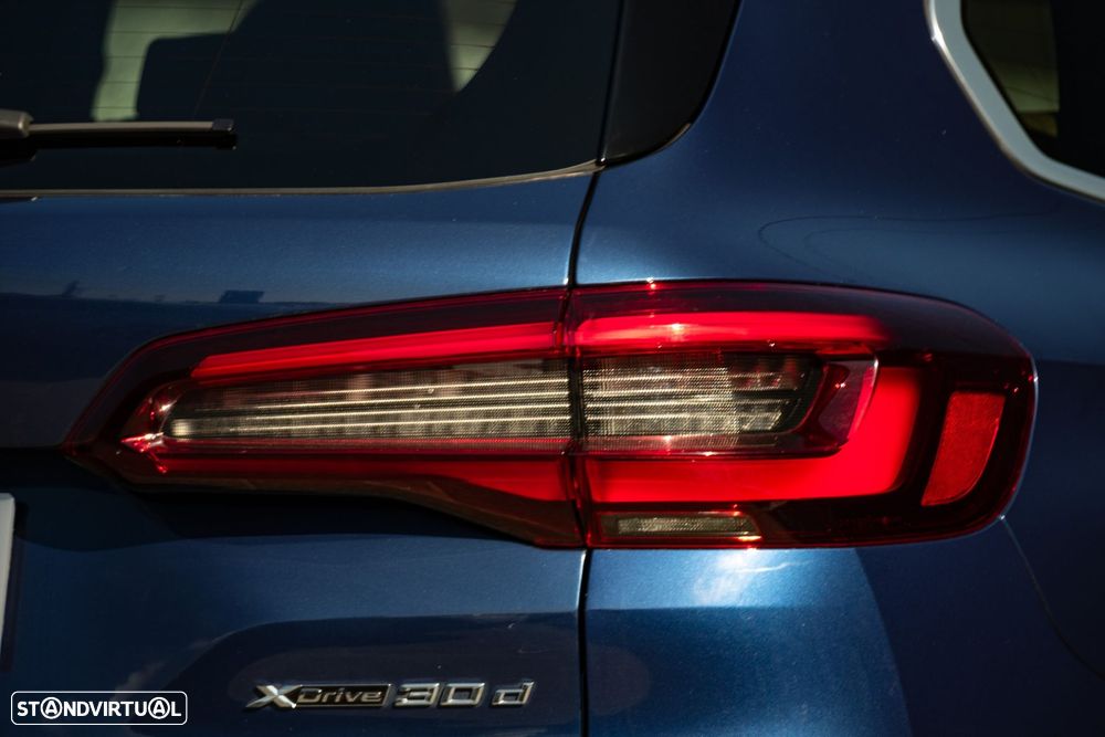BMW X5 30 d xDrive Pack M - 15