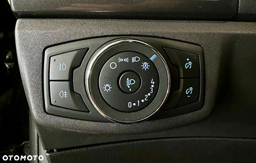 Ford Mondeo - 19