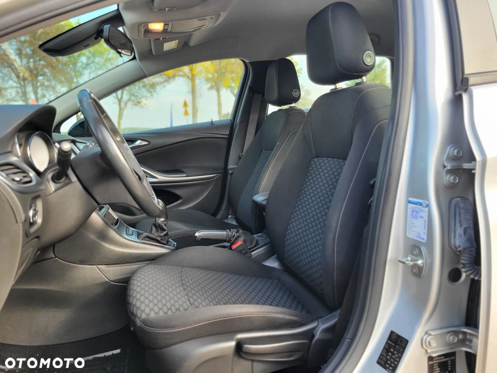 Opel Astra 1.2 T Edition S&S - 14