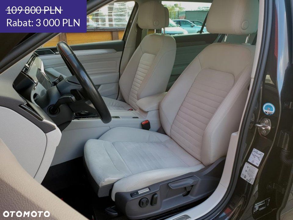 Volkswagen Passat - 32