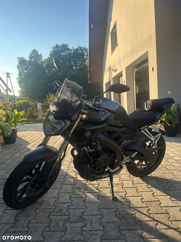 Yamaha MT - 2