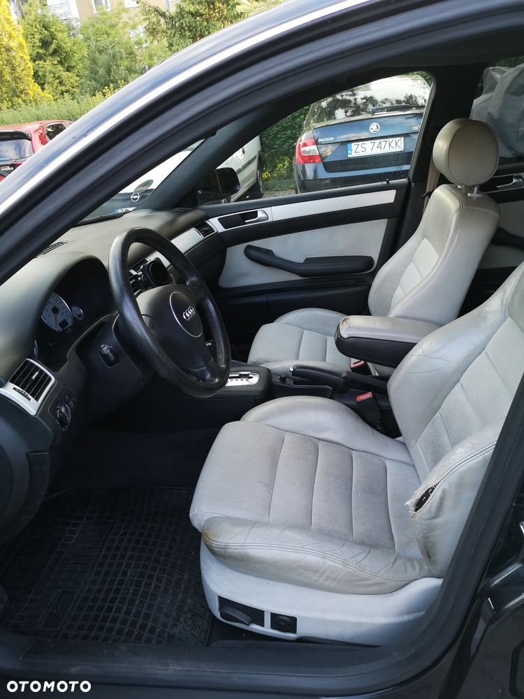 Audi A6 Avant 2.4 Multitronic - 14