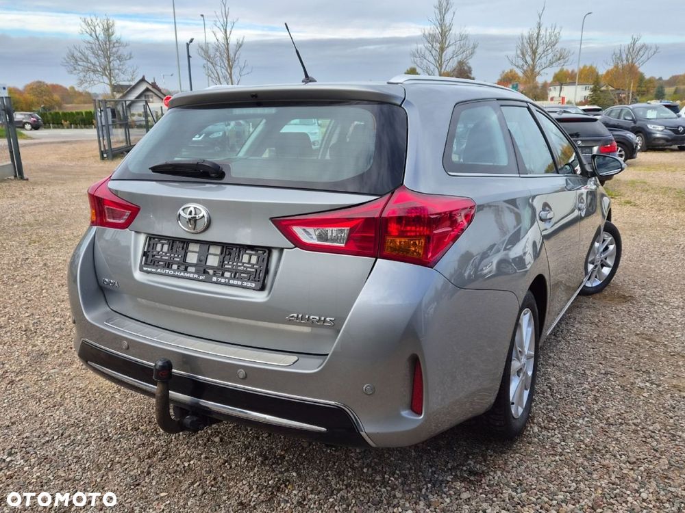 Toyota Auris - 24