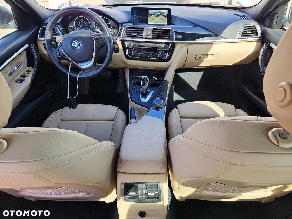 BMW Seria 3 330i GPF Sport Line - 7