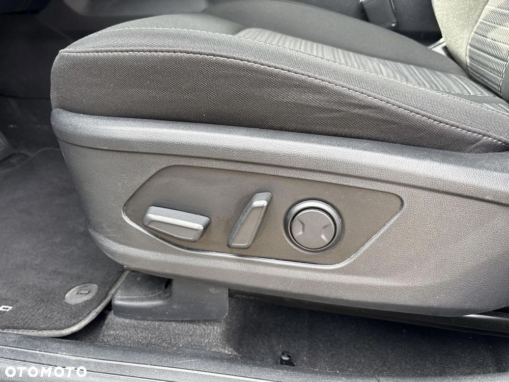 Kia Sorento 1.6 T-GDI HEV L 4WD 7os - 23