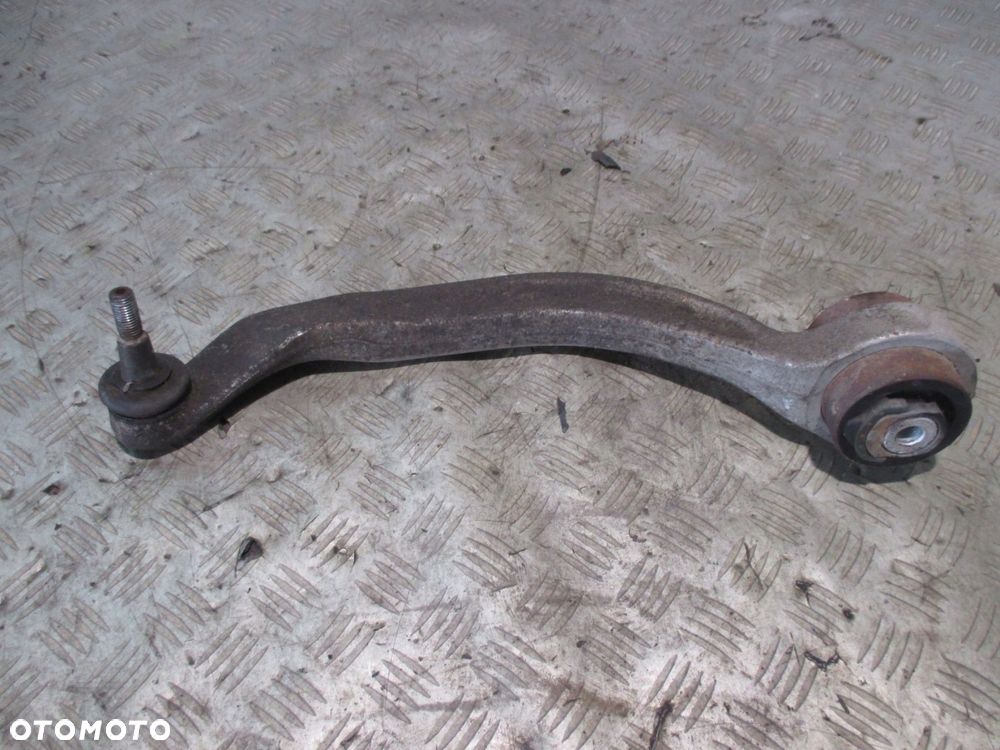 WAHACZ DOLNY LEWY PRZÓD BANAN AUDI A4 B5 PASSAT B5 - 1