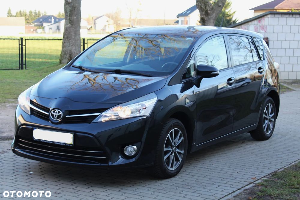 Toyota Verso 1.8 5-Sitzer Life - 1