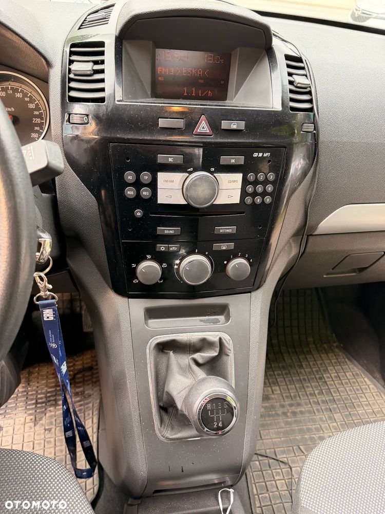 Opel Zafira 1.8 Family - 35