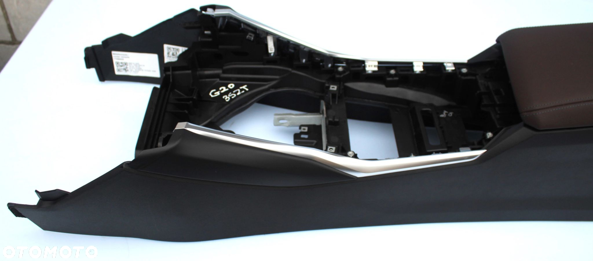 TUNEL ŚRODKOWY PODŁOKIETNIK SCHOWEK CHROM BMW G20 G21 7943110 EUROPA CH - 3