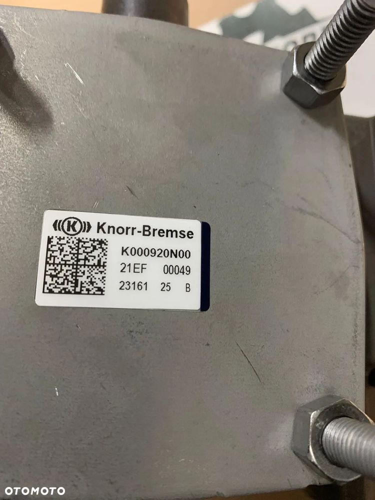 Nowy Modulator sterowania przyczepy, zawór Europa Mercedes Actros MP4 K000920N00 Knorr Bremse - 3
