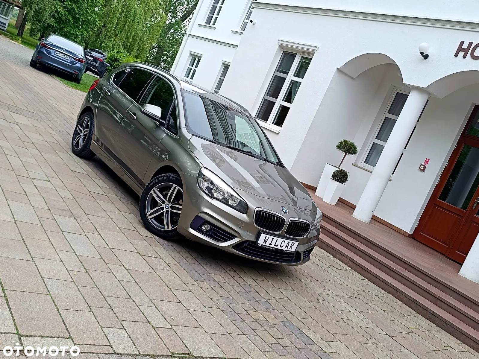 BMW Seria 2 218d Sport Line - 37